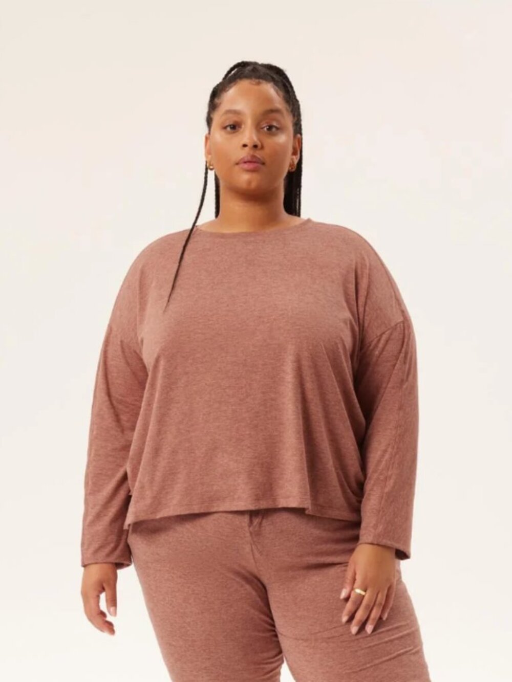 Girlfriend Collective Sepia Reset Long Sleeve Crop Plus Size Shirt (XL)